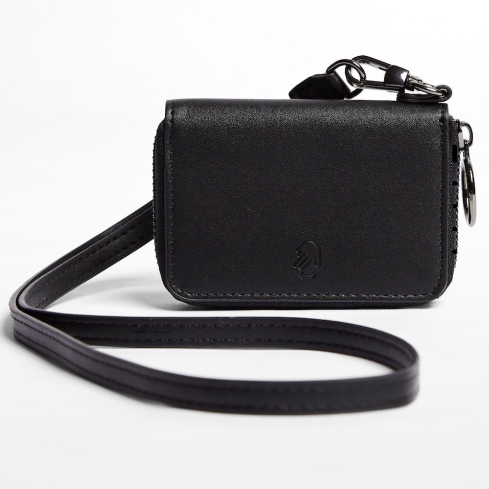 Bershka coin purse